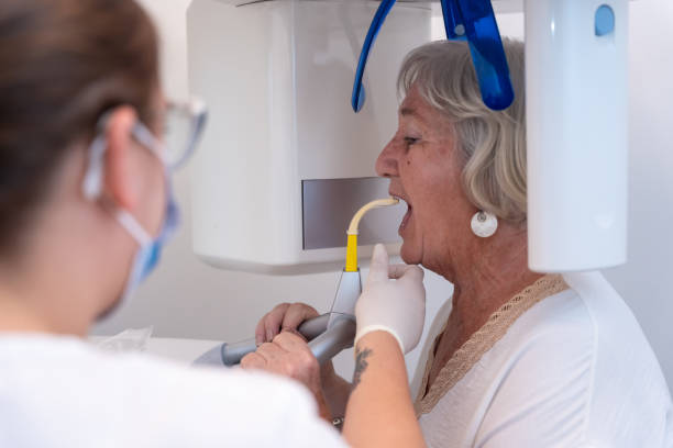 Best Cracked Tooth Emergency Dentist  in Westwood, MI
